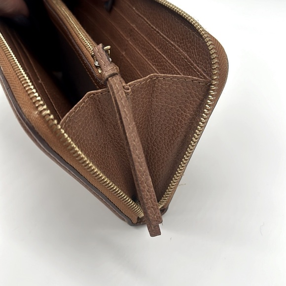 Chloe Paraty Long Zip Wallet - Picture 7 of 9